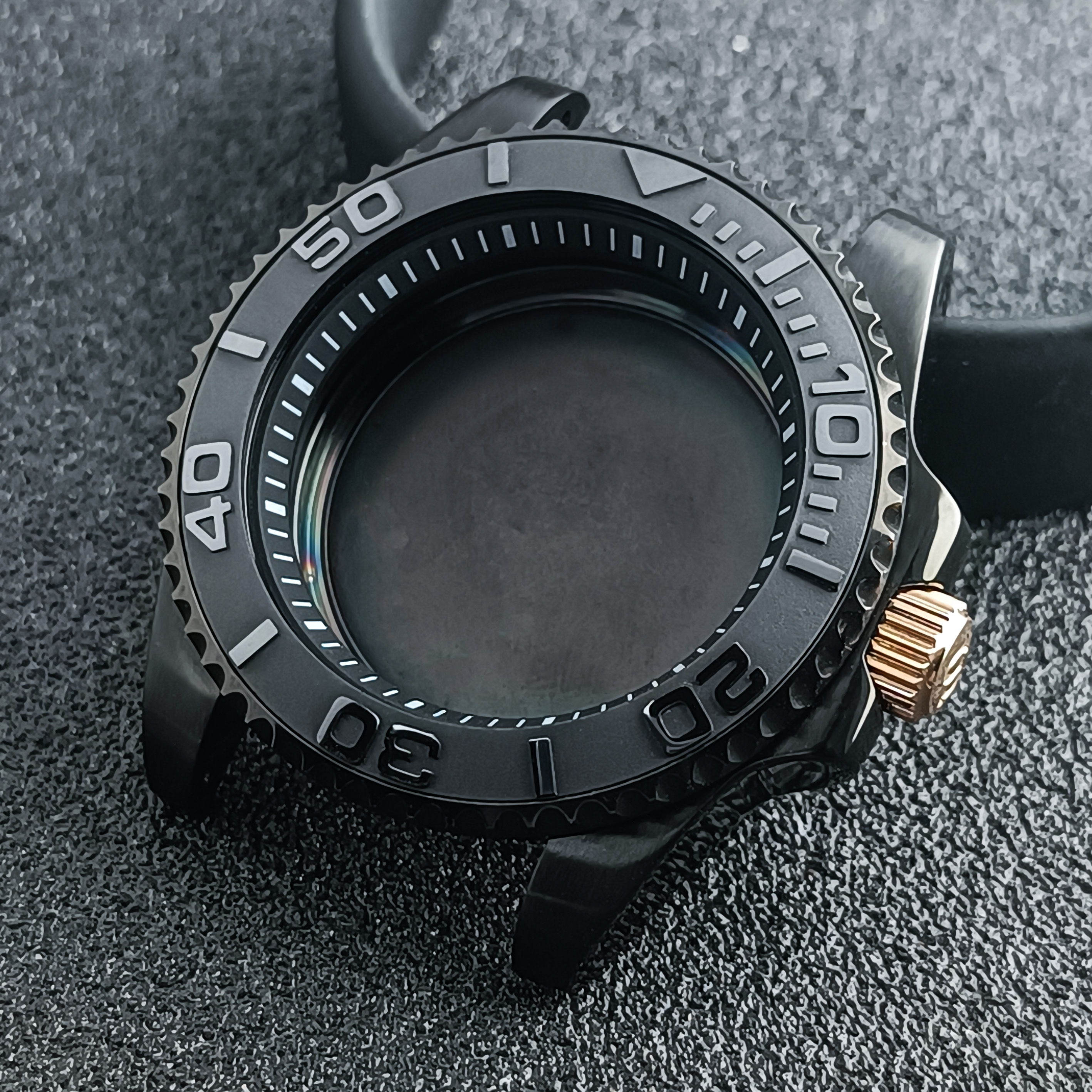 NH35 Case 40.5mm black gold/ro - Bronze Case Watch recension och pris