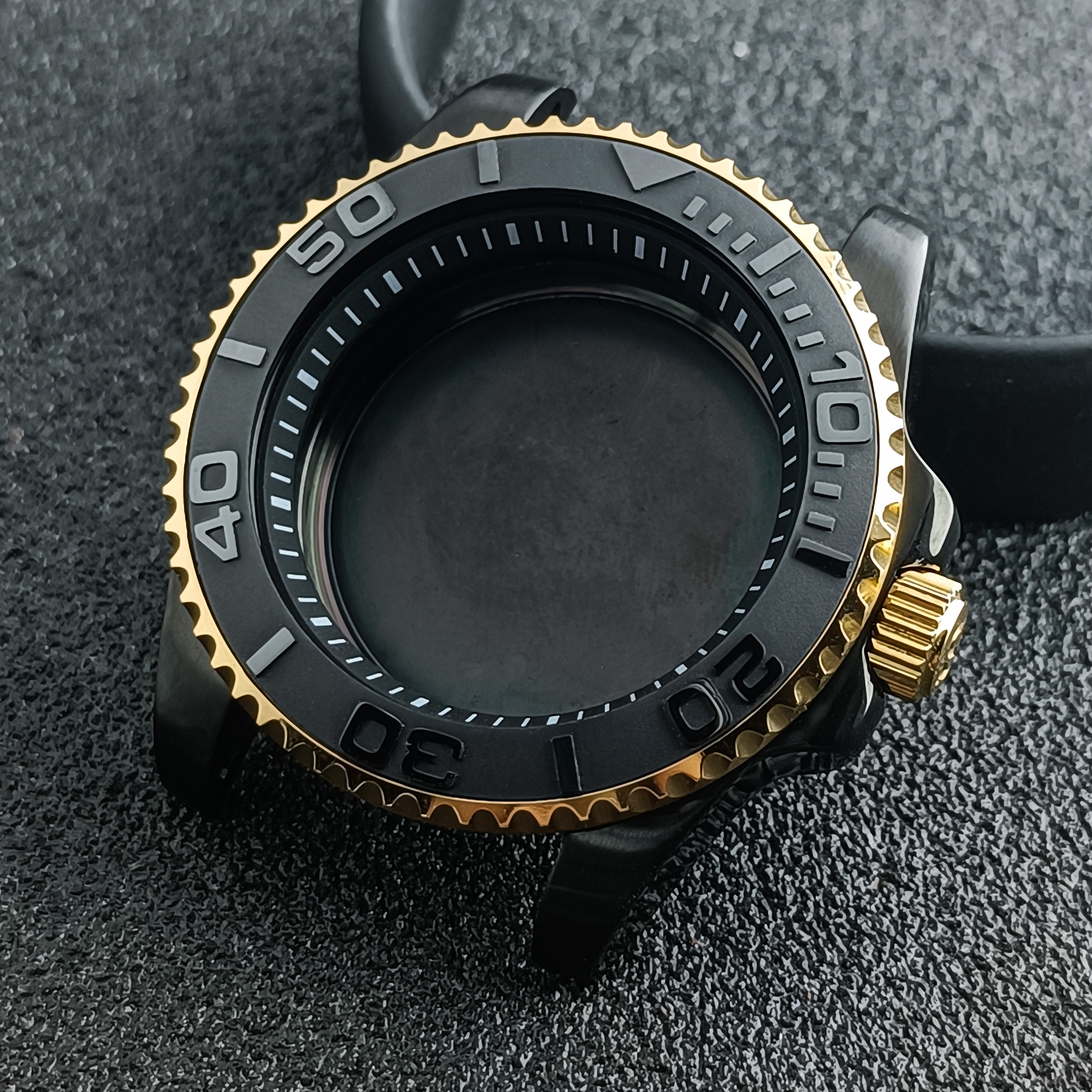 NH35 Case 40.5mm black gold/ro - Bronze Case Watch recension och pris